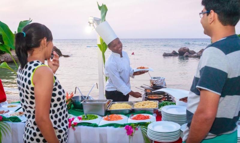 Franklyn D Resort & Spa All Inclusive ランアウェイ・ベイ エクステリア 写真
